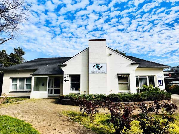 SA Eye Specialists - Street view of the building